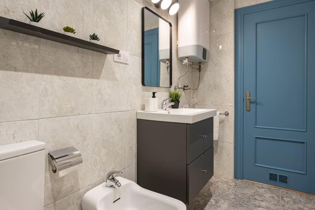 Escalera 7 Apartment Gijon Luaran gambar